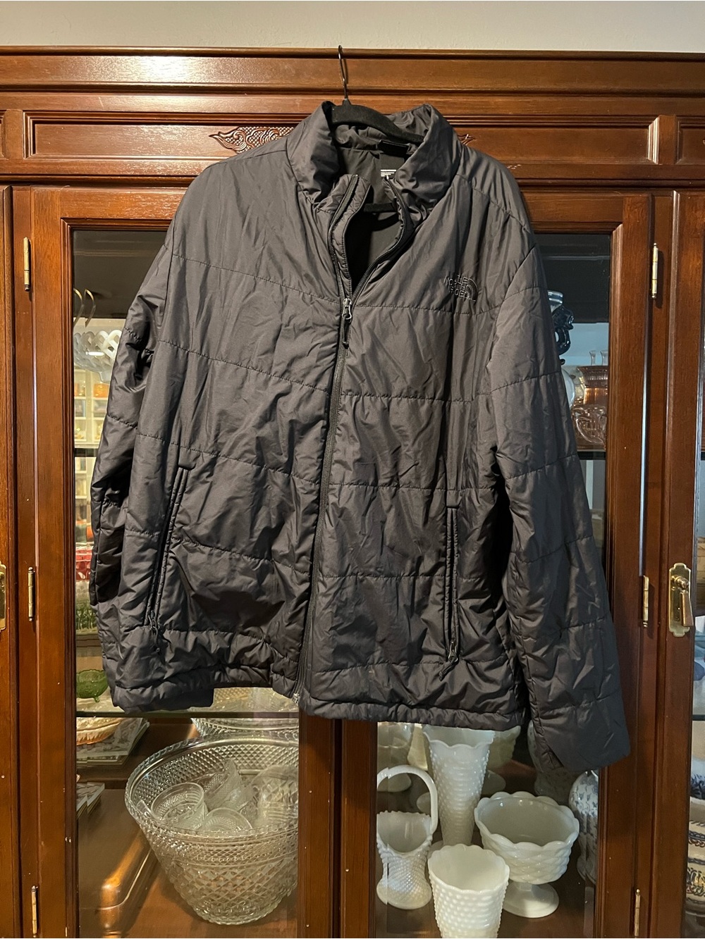 Men’s Northface puffer jacket